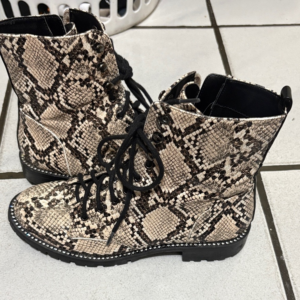 Express- Snakeskin Lace-Up Ankle Boots